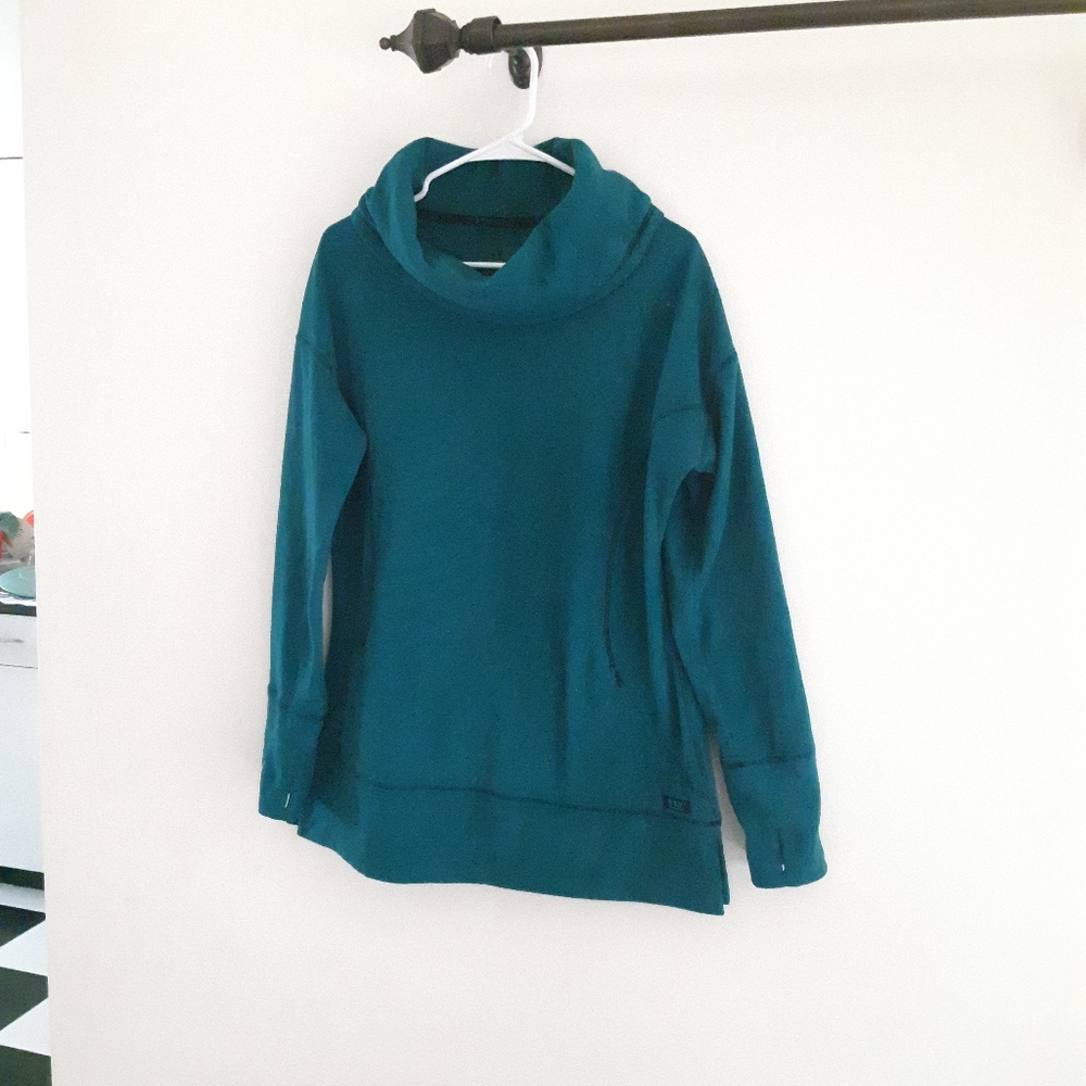 Andrew Marc Green Performance Pullover - Picture 2 of 7